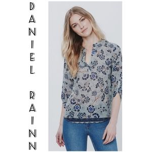 🍂🍁Daniel Rainn Blouse🍂🍁